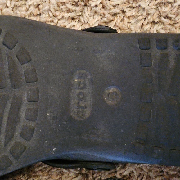 Crocs sandals - Picture 3 of 4